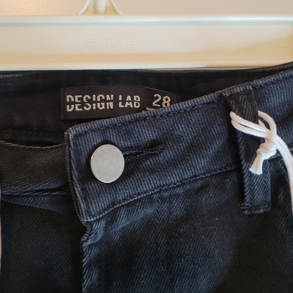 Design Lab High Waisted Jean Shorts - Picture 3 of 3